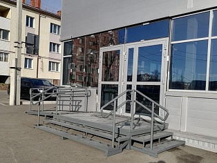 Крыльцо из металла