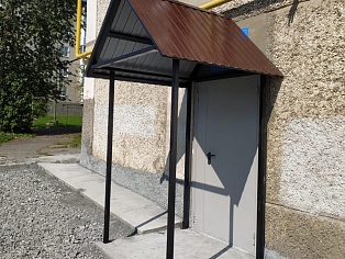 Изготовление и монтаж  козырька, Краснотурьинск