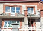 Поручни на балкон